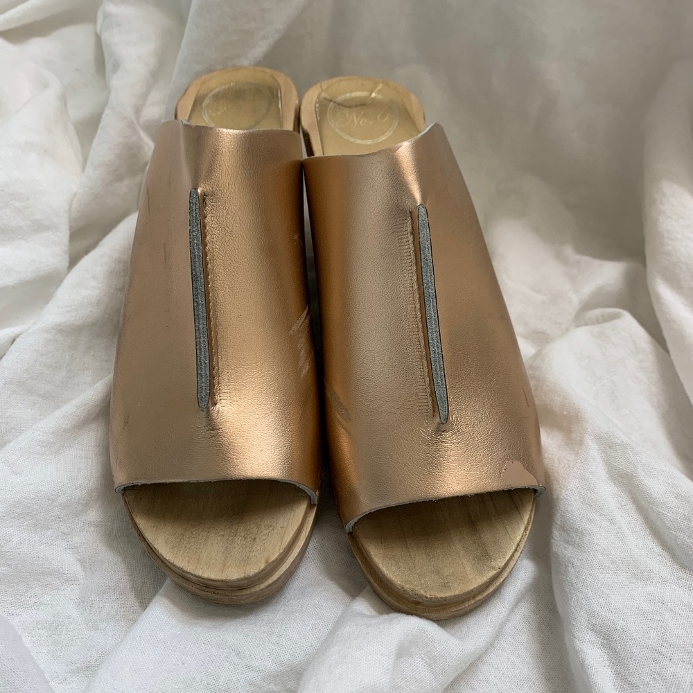 Rose gold front seam wedge from No. 6